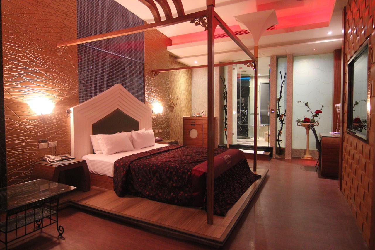 Romantic Code Art Motel Shanhua Екстер'єр фото